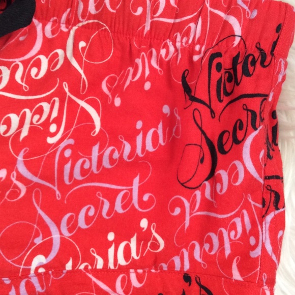 VS Signature Sleep Shorts - Picture 6 of 6